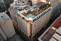Adia: подарок Афинам и гостям Isrotel